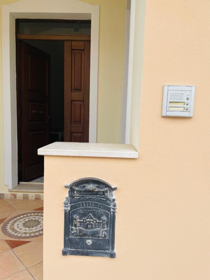 B&B Tre - Rooms & Relax Oristano Ngoại thất bức ảnh