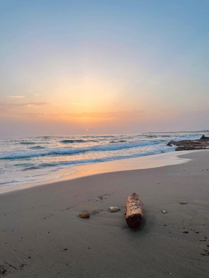 B&B Tre - Rooms & Relax Oristano Ngoại thất bức ảnh