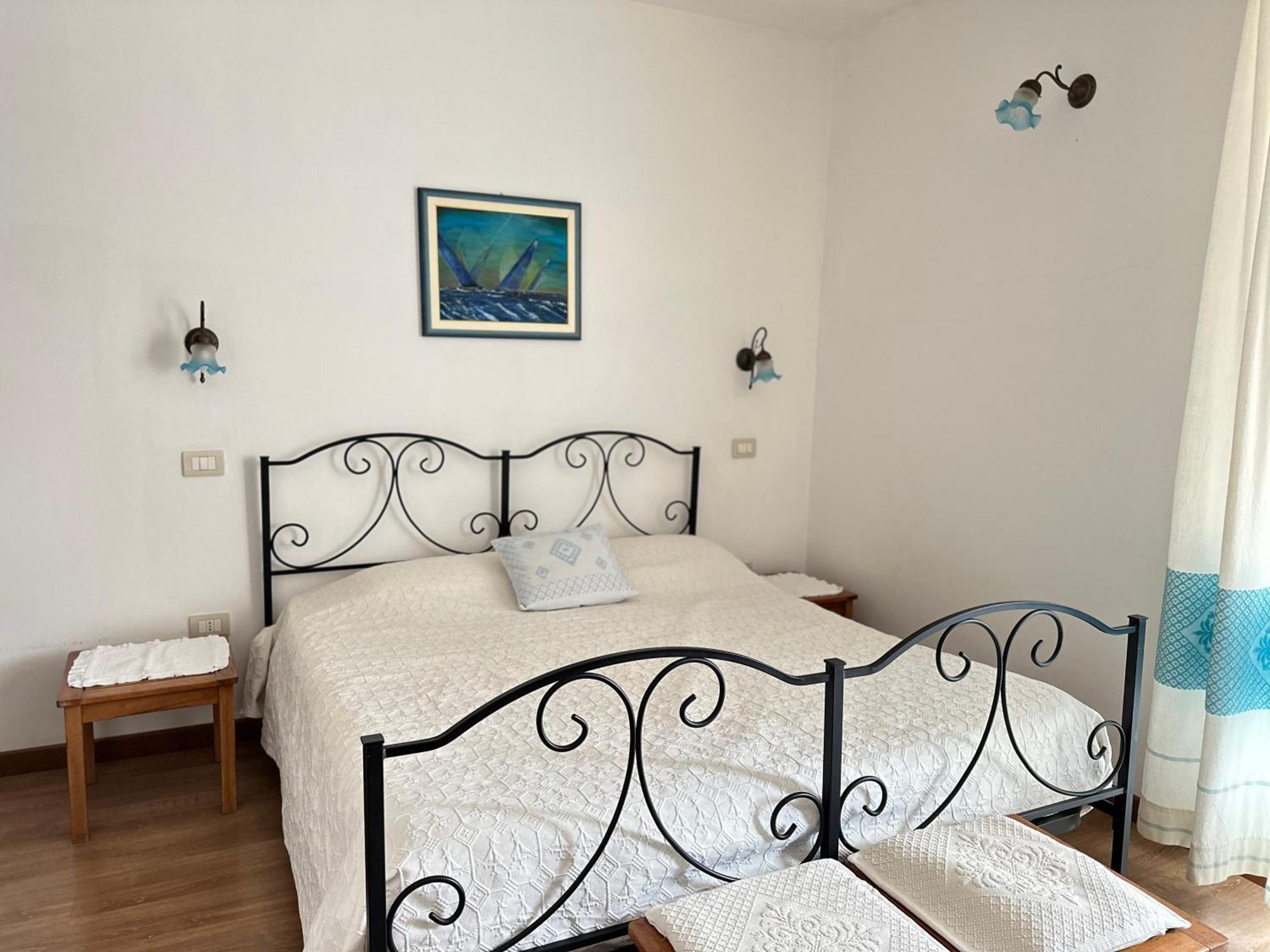 B&B Tre - Rooms & Relax Oristano Ngoại thất bức ảnh